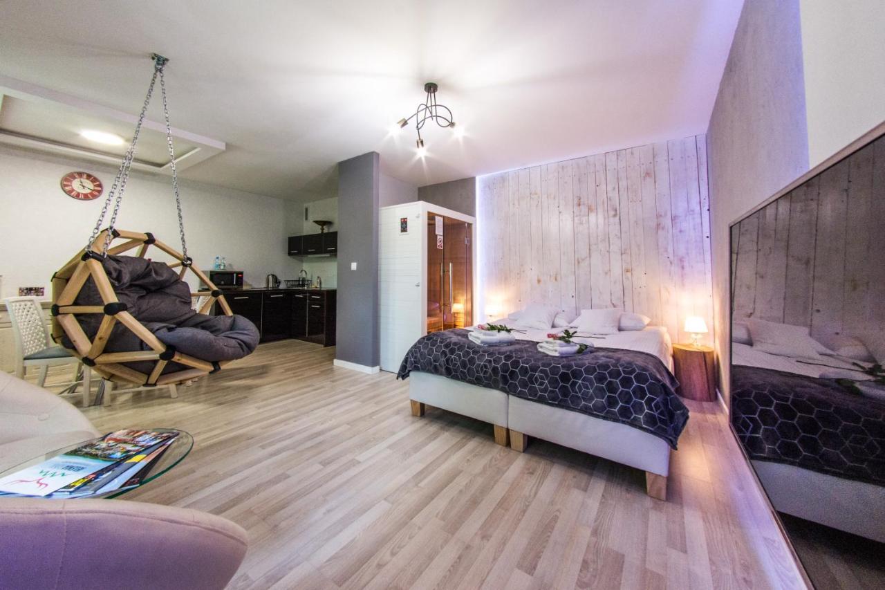 Apartamenty Hotelove Z Sauna カルパッチ エクステリア 写真