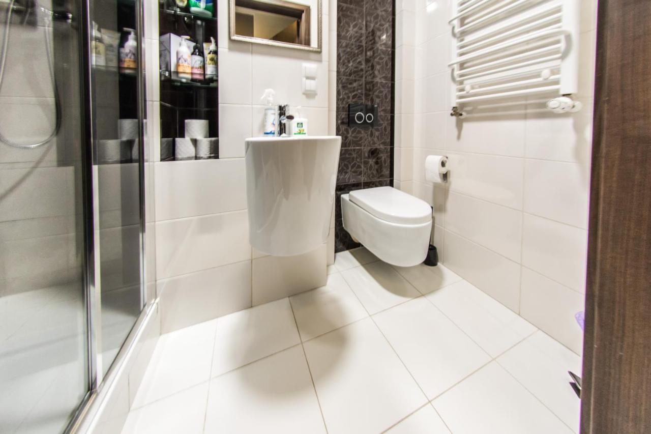 Apartamenty Hotelove Z Sauna カルパッチ エクステリア 写真